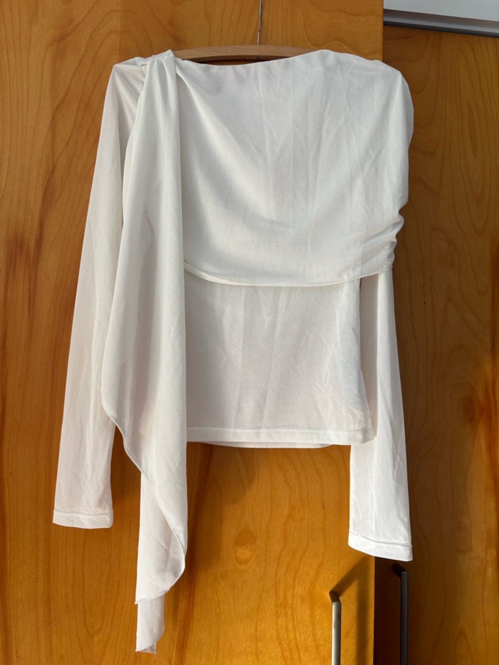 Scarf Cape Top Long-Sleeve Blouse in Off- White - New